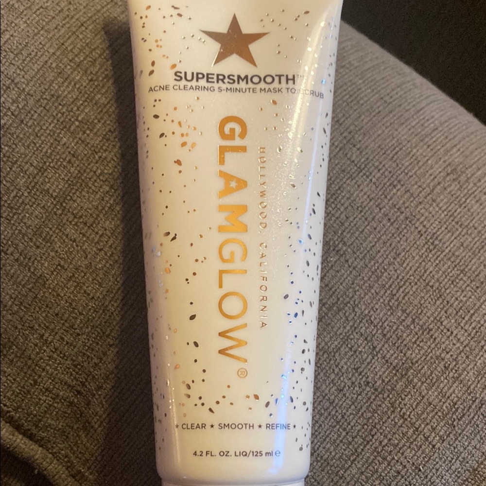 GLAMGLOW Supersmooth Mask with Gold Accents
